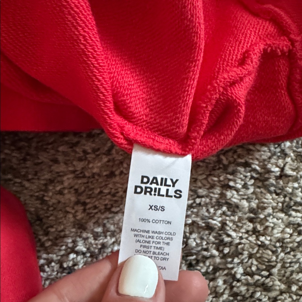 Daily Drills Red oversized Paracord Pullover Hoodie - Picture 5 of 5